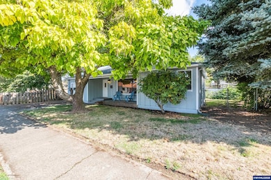 875 S 5th St, Lebanon, OR 97355 - photo 4