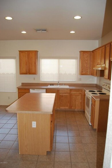 Kitchen 3