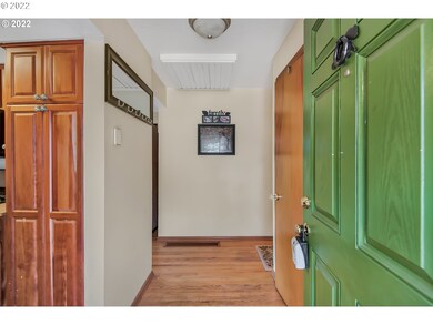 Entrance/Foyer