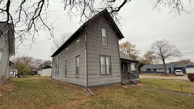 1103 West St, Rockford, IL 61102 - photo 3