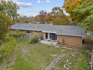 2 Azalea Ct, Hillsdale, MI 49242 - photo 3