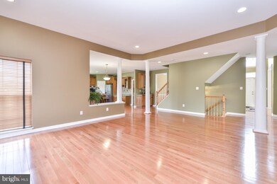 10513 Moonglow Ct, Manassas, VA 20112 - photo 5