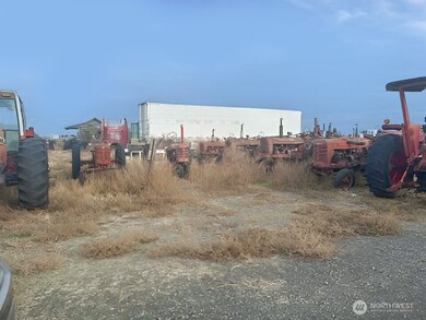 9973 Se Rd S, Warden, WA 98857 - photo 7