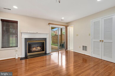 2126 Elm Tree Ln, Silver Spring, MD 20906 - photo 6