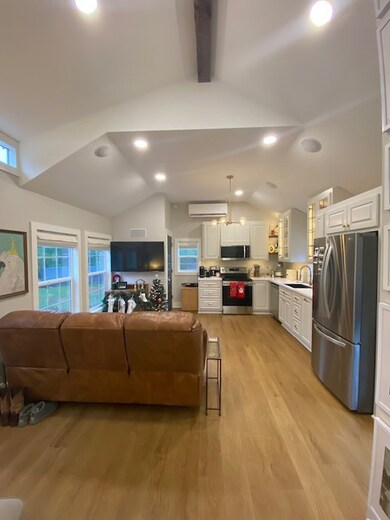 1098 Fitzroy Dr, Pendleton, SC 29670 - photo 6