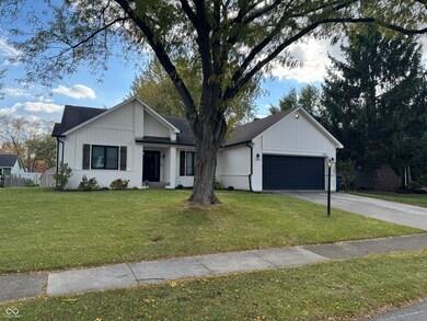 7763 Kenetta Ct, Fishers, IN 46038 - photo 2