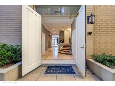 The Fordham unit 11D, Chicago, IL 60611 - photo 3