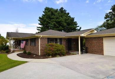 8177 Simpson Point Rd, Grant, AL 35747 - photo 2