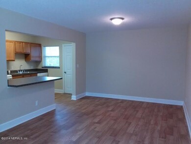 3836 Cedar Forest Dr E, Jacksonville, FL 32210 - photo 5