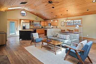 1029 NW 13th St, Bend, OR 97701 - photo 5