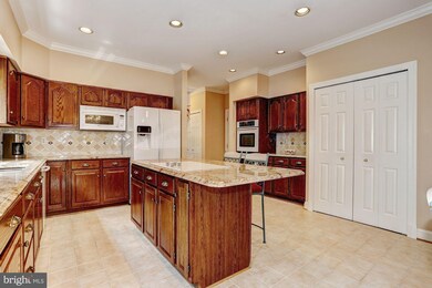 11616 Hunters Run Dr, Cockeysville, MD 21030 - photo 6