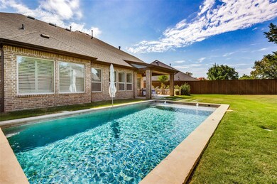 560 Hidden Meadow Dr, Keller, TX 76248 - photo 4