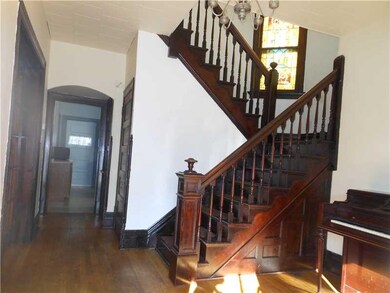 Entry/Foyer. Beautiful Woodwork in Large Foyer