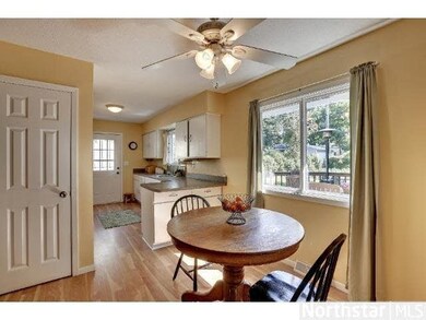 9216 Hemlock Ln N, Maple Grove, MN 55369 - photo 5