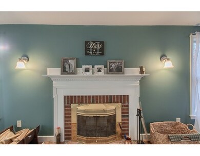 754 Boxford St, North Andover, MA 01845 - photo 6