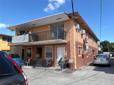 1125 SE 9th Ave unit 4, Hialeah, FL 33010 - photo 2