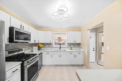 3870 178th Place, Country Club Hills, IL 60478 - photo 5