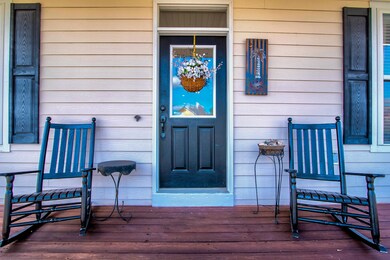 2271 N Marsh-39
