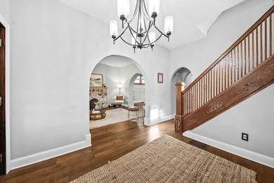 1593 Clifton Ave, Columbus, OH 43203 - photo 5