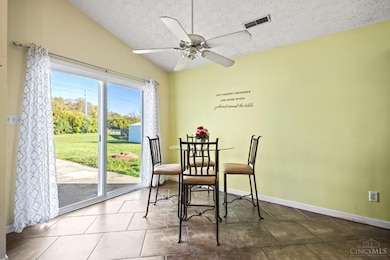 7331 Pinewood Dr, Franklin, OH 45005 - photo 6