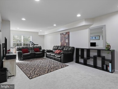 42721 Ogilvie Square, Ashburn, VA 20148 - photo 3