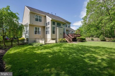 43392 Burke Dale St, Chantilly, VA 20152 - photo 2