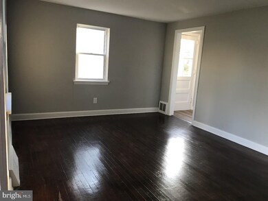 818 Park Ave, Kennett Square, PA 19348 - photo 3