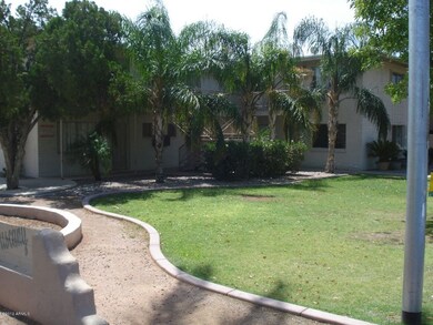 4601 N 74th Place unit 4, Scottsdale, AZ 85251 - photo 3