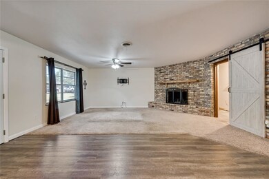 112 Brannan Dr, Ennis, TX 75119 - photo 6