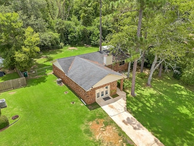 212 Raintree Dr, Albany, GA 31705 - photo 5