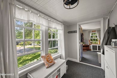 15 Mud Room