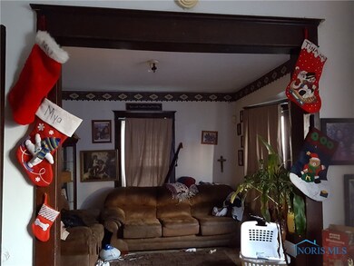 4018 Burnham Ave, Toledo, OH 43612 - photo 5