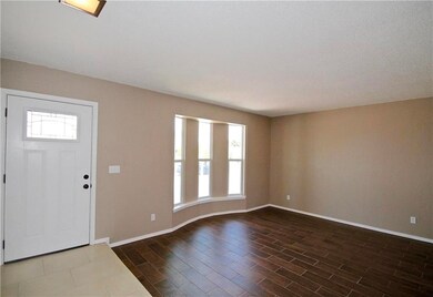 10748 Janway Dr, El Paso, TX 79935 - photo 4