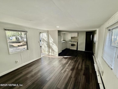 1511 S 1511 South Palm Ave unit 10, Palatka, FL 32177 - photo 3