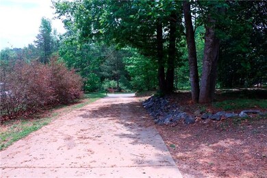 117 Apple Valley Ln, Statesville, NC 28677 - photo 3