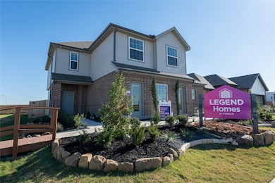 9964 Dynamic Dr, Fort Worth, TX 76131 - photo 2