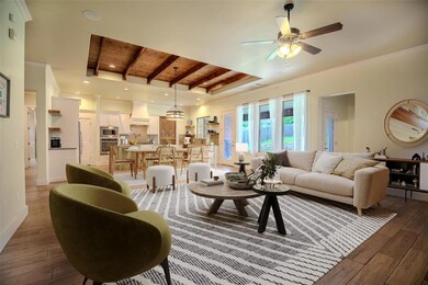 19716 Millstone Crossing Dr, Edmond, OK 73012 - photo 2