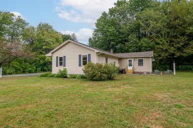 43 Pierce St, Gardiner, ME 04345 - photo 5