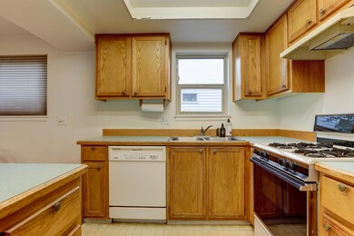 1801 NE Purcell Blvd MLS-4