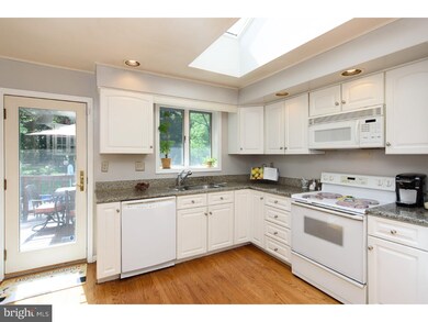 145 Brookmead Rd, Wayne, PA 19087 - photo 7