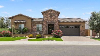 004-3907 E Carob Drive001