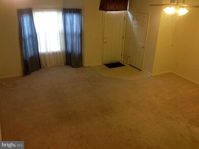 8210 Barrington Ct unit 25, Severn, MD 21144 - photo 5