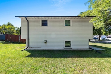 1015 Aphrodite Rd, Green Bay, WI 54311 - photo 7