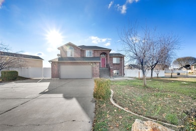 1403 N 3850 W, Clearfield, UT 84015 - photo 2