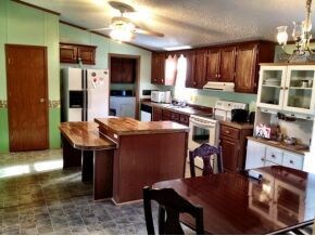 Eatin kitchen island