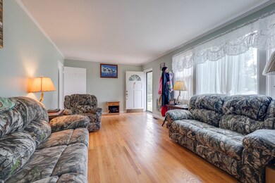 2002 Westwood Dr, Columbia, TN 38401 - photo 5