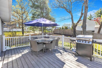 71 Cox St, Nashua, NH 03064 - photo 2