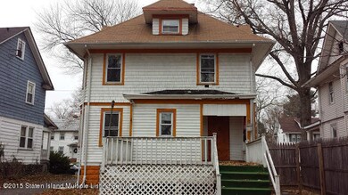 1118 St Marks back