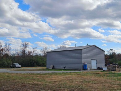 351 Gulf Mountain Rd, Scotland, AR 72141 - photo 4