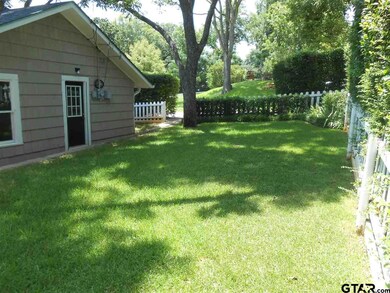 806 806 Leard, Tyler, TX 75701 - photo 4